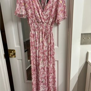 Chic Pink Floral Maxi Dress